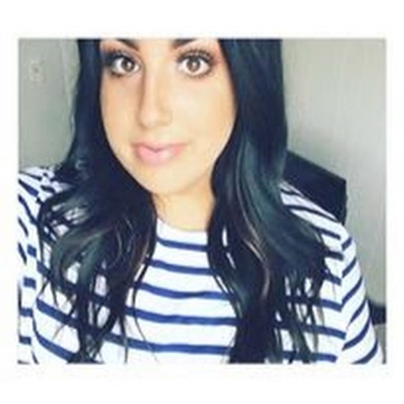 Meet your Posher, Julia - Picture 1 of 1